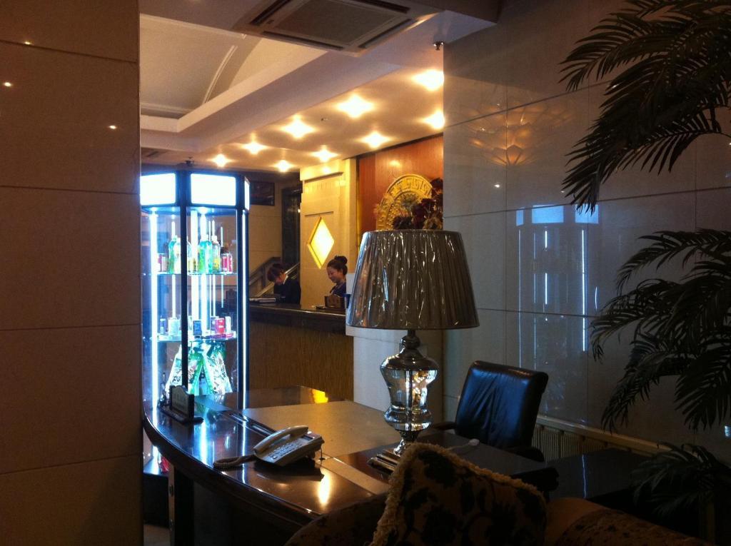 Nanfang Hotel - Anban Street Сиан Екстериор снимка
